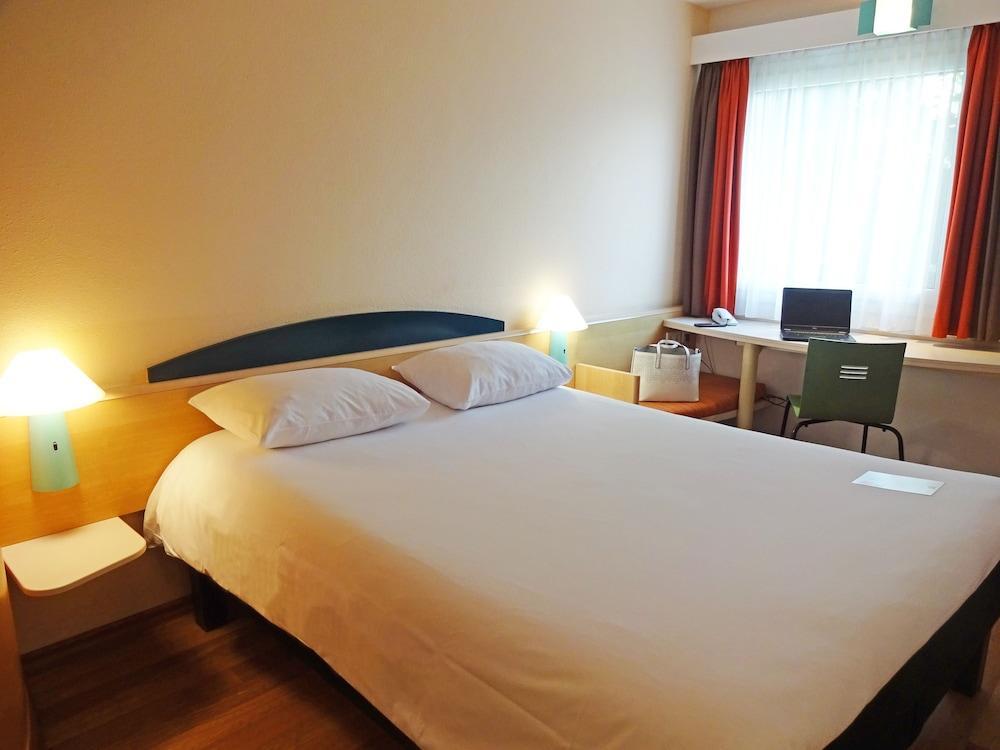 Ibis Koeln Frechen Hotel Buitenkant foto